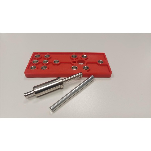 gelbrot Bohrlehre mit Zentrierdorn f. Rosettengrt. 72/92 mm mit 8 mm Nocken