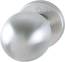 HOPPE Knopfrosette Halbgrt., Außenseite / F69 Edelstahl matt / 8 mm / 37-42 mm / fest